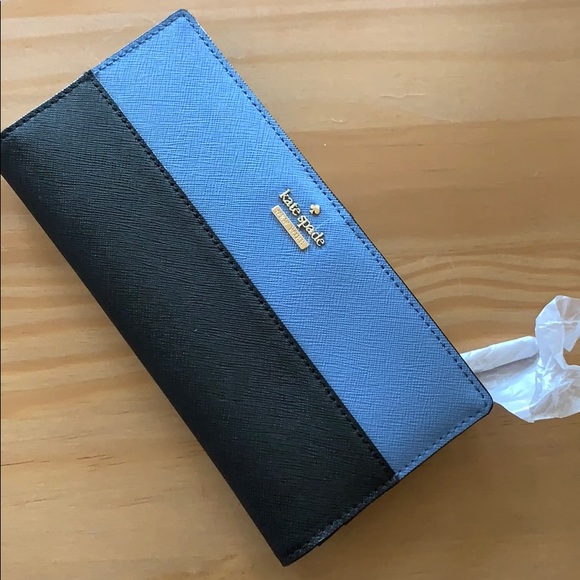 Kate Spade Wallet - Picture 4 of 5